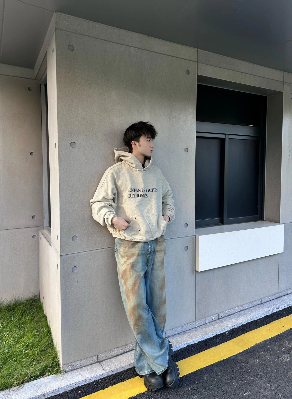 ERD Distressed Letter Print Heavyweight Hoodie - Light Grey