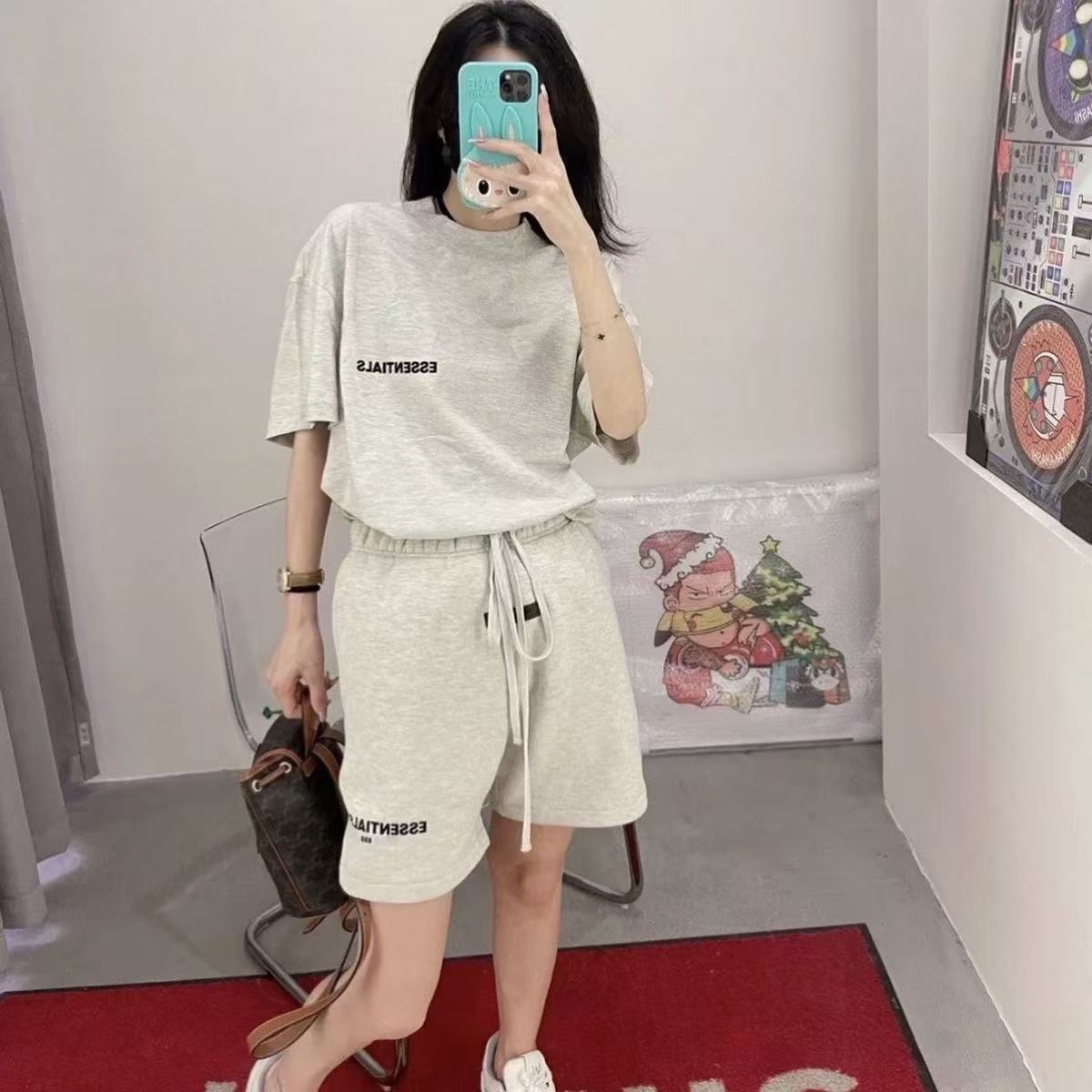 Ningbo Cross border SS22-ESSENTIAL Small Label Plush Casual Thin Velvet Shorts Street Couple Street Trendy Style