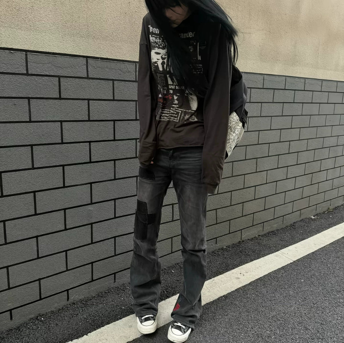 ERD 24FW Corduroy Cross Patch Embroidered Jeans — Dark Gray